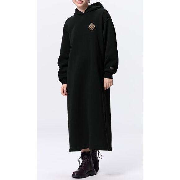 GU (Uniqlo) x Harry Potter Embroidered Logo Sweat Hoodie Dress in Black - Picture 1 of 15